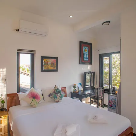Sophia Homestay Hoi An Exterior photo
